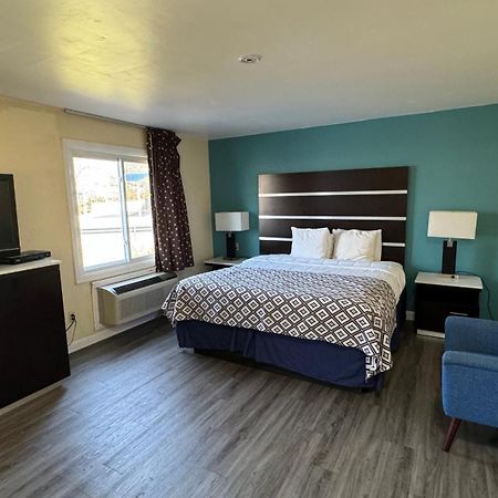America Best Value Inn New London Esterno foto