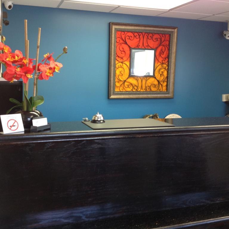 America Best Value Inn New London Esterno foto