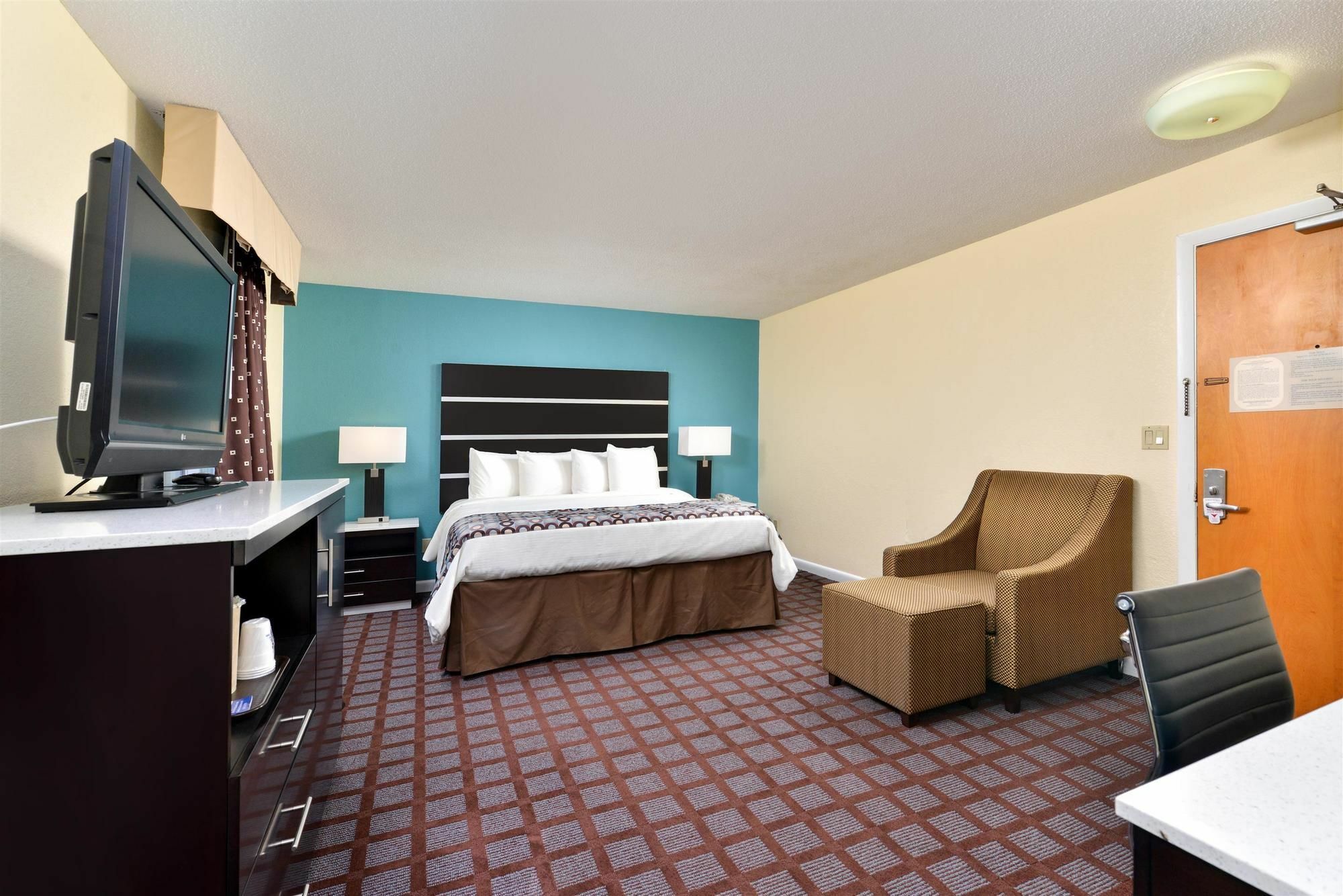 America Best Value Inn New London Esterno foto
